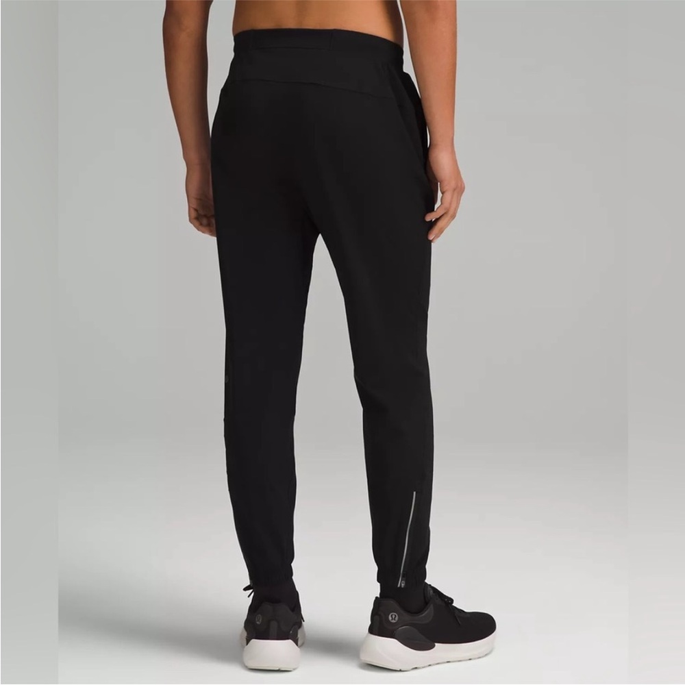 Lululemon EUC Surge Jogger Full Length